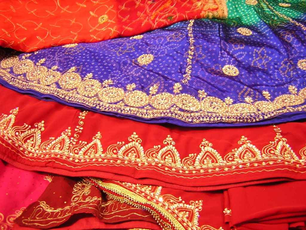 Rajasthani Clothes, Photo Courtesy Maria Krüger (eigenes Werk via Wikimedia Commons