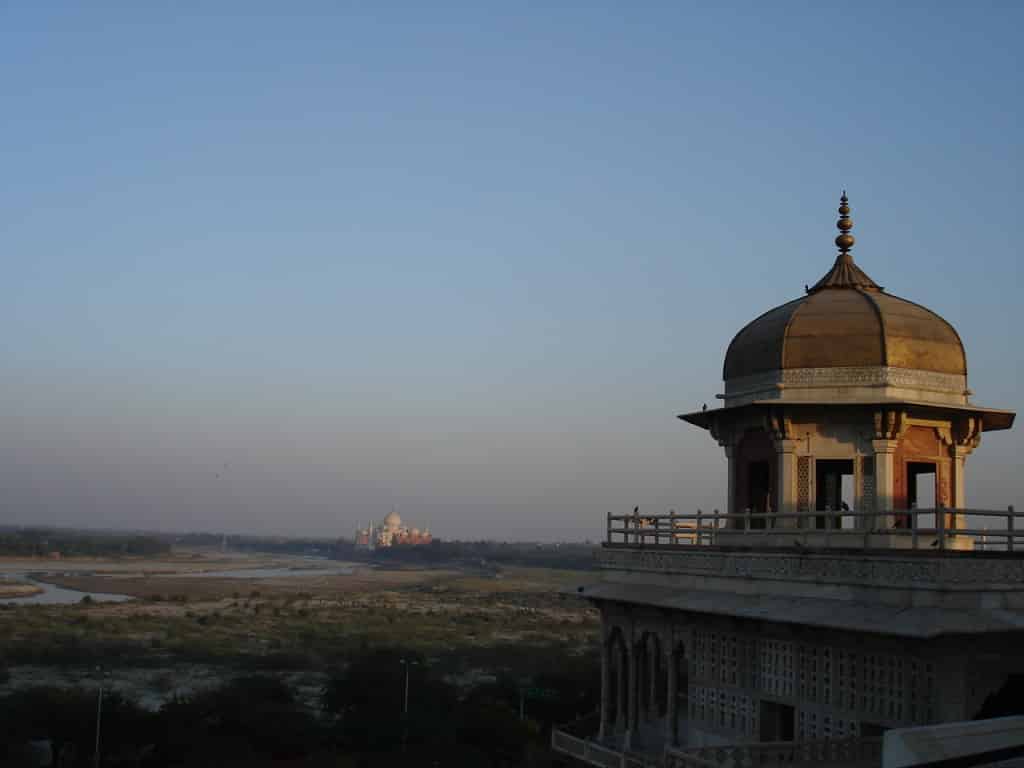 Taj mahal from agra fort_wikimedia