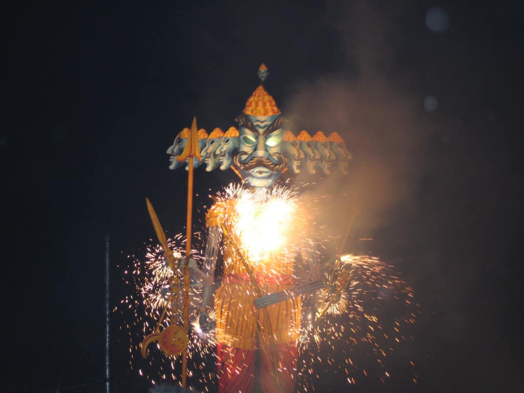 ravana_fizzles-by-pete-birkinshaw-flickr-cc-by-2-0-https-commons-wikimedia-orgwindex-phpcurid2237902