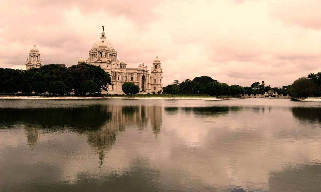 victoria-memorial-390898_1920