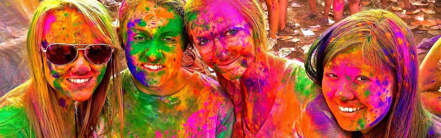 Women Only Group Tour To Celebrate The “Festival Of Colors” In India