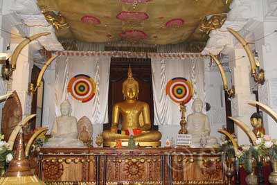 Sacred Temple of the Tooth, Kandy, Sri Lanka